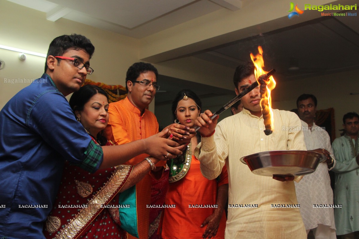 Mata Ki Chowki Ceremony by Sashi Nahata