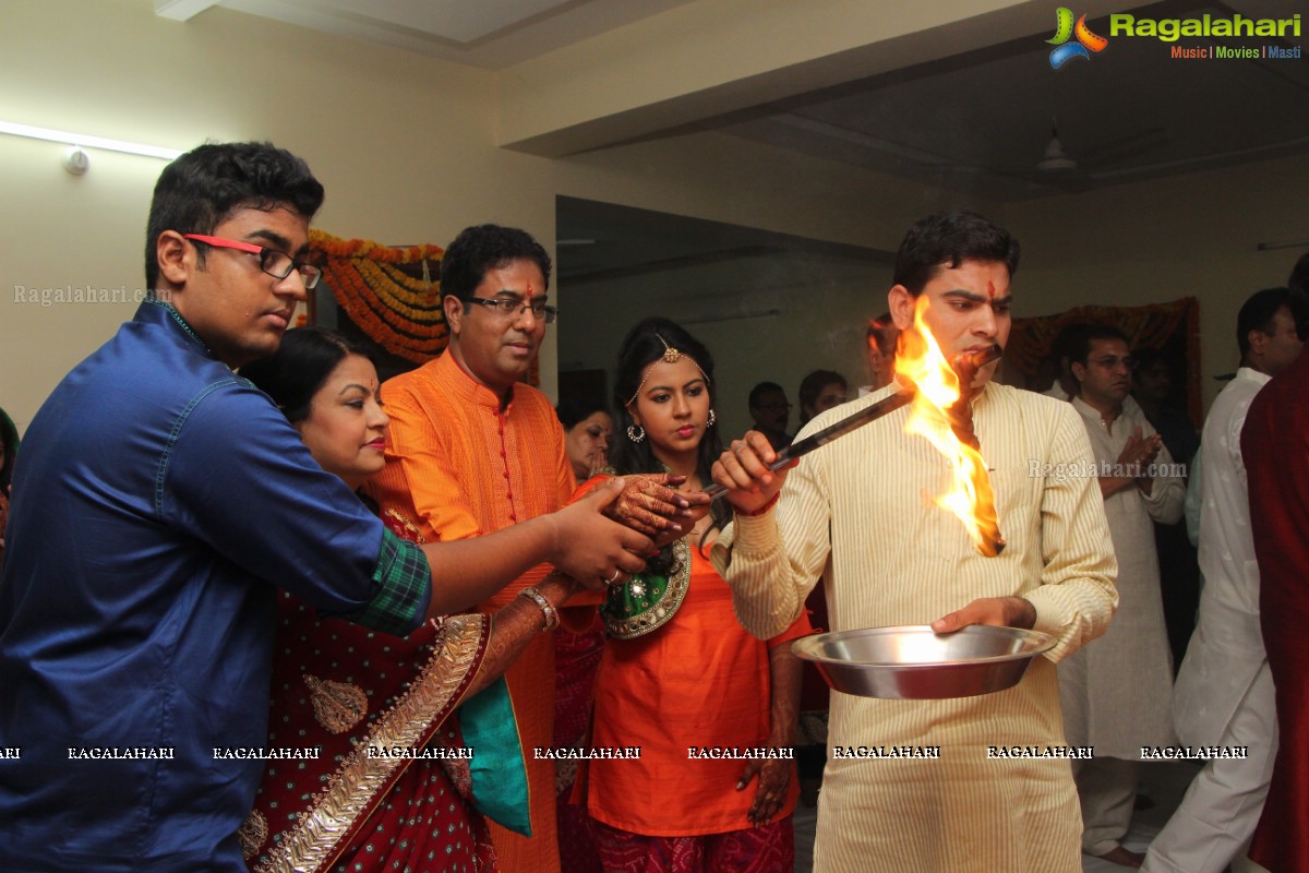 Mata Ki Chowki Ceremony by Sashi Nahata