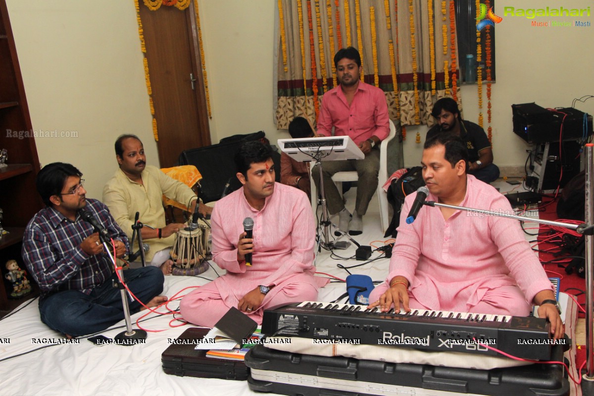 Mata Ki Chowki Ceremony by Sashi Nahata