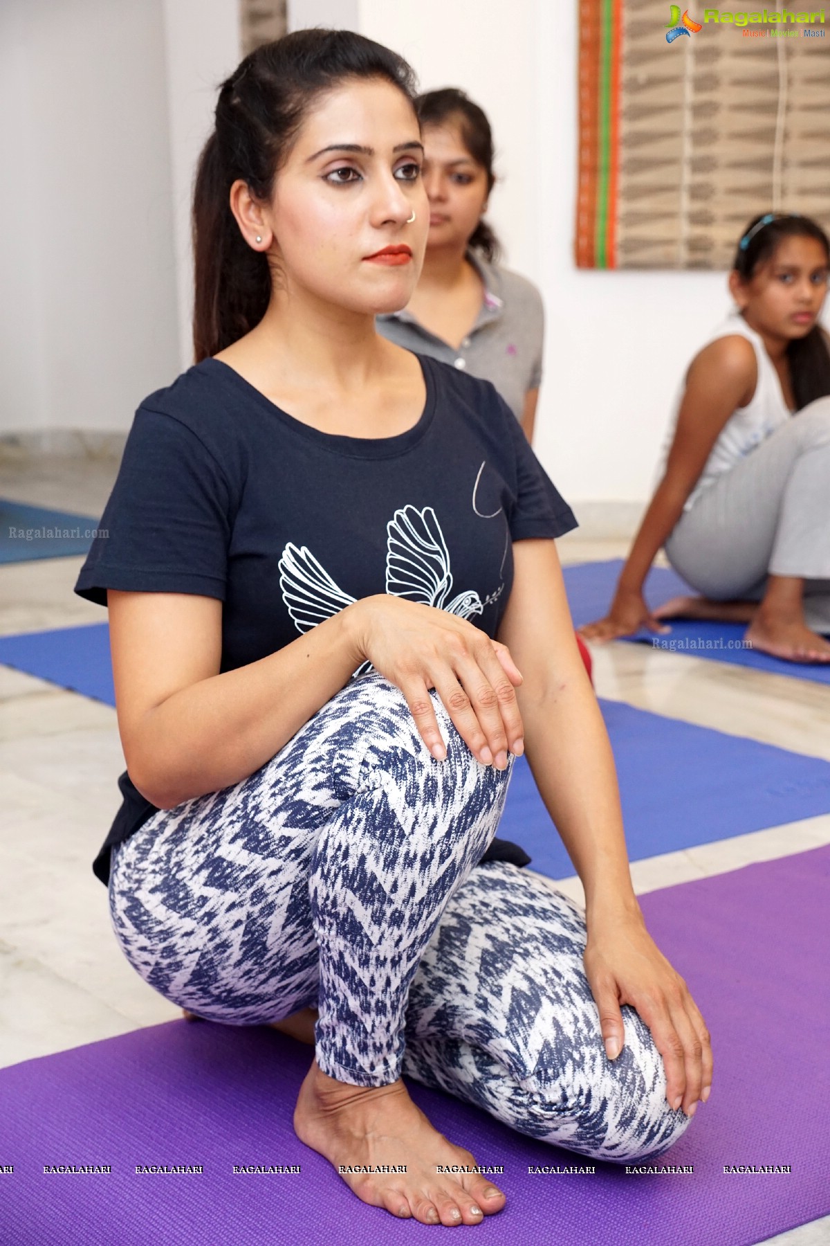 Yoga Session Training by Famous Fitness Expert Nisha Pushpavanam