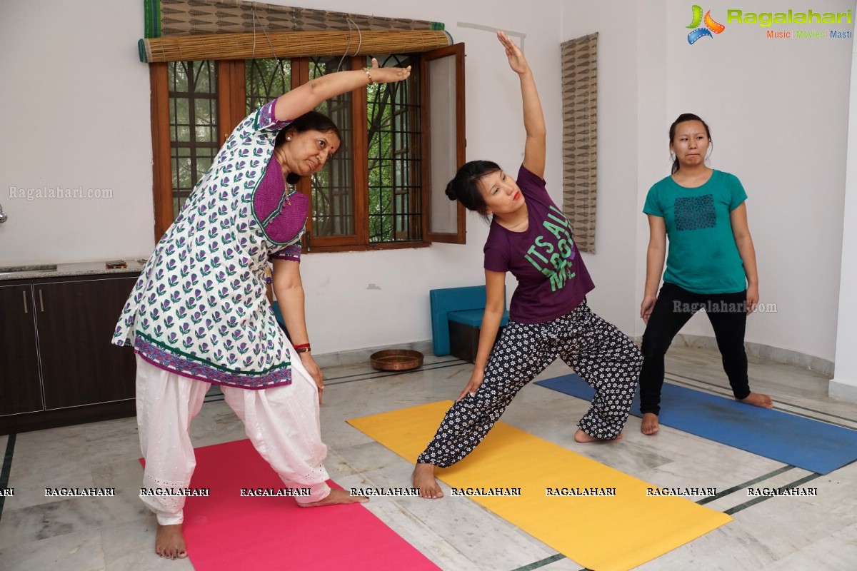 Yoga Session Training by Famous Fitness Expert Nisha Pushpavanam