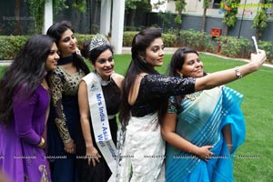 Mrs Telangana 2015