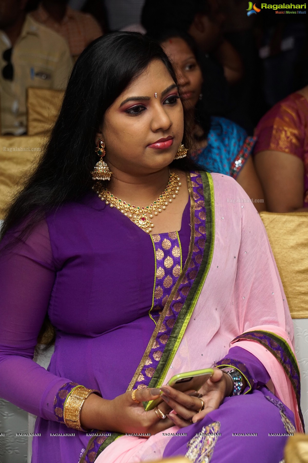 Mrs Telangana 2015 Curtain Raiser