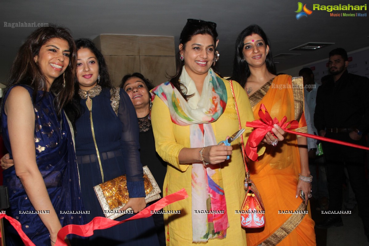 Pinky Reddy inaugurates The Luxe Bazaar at Playboy Club, Hyderabad