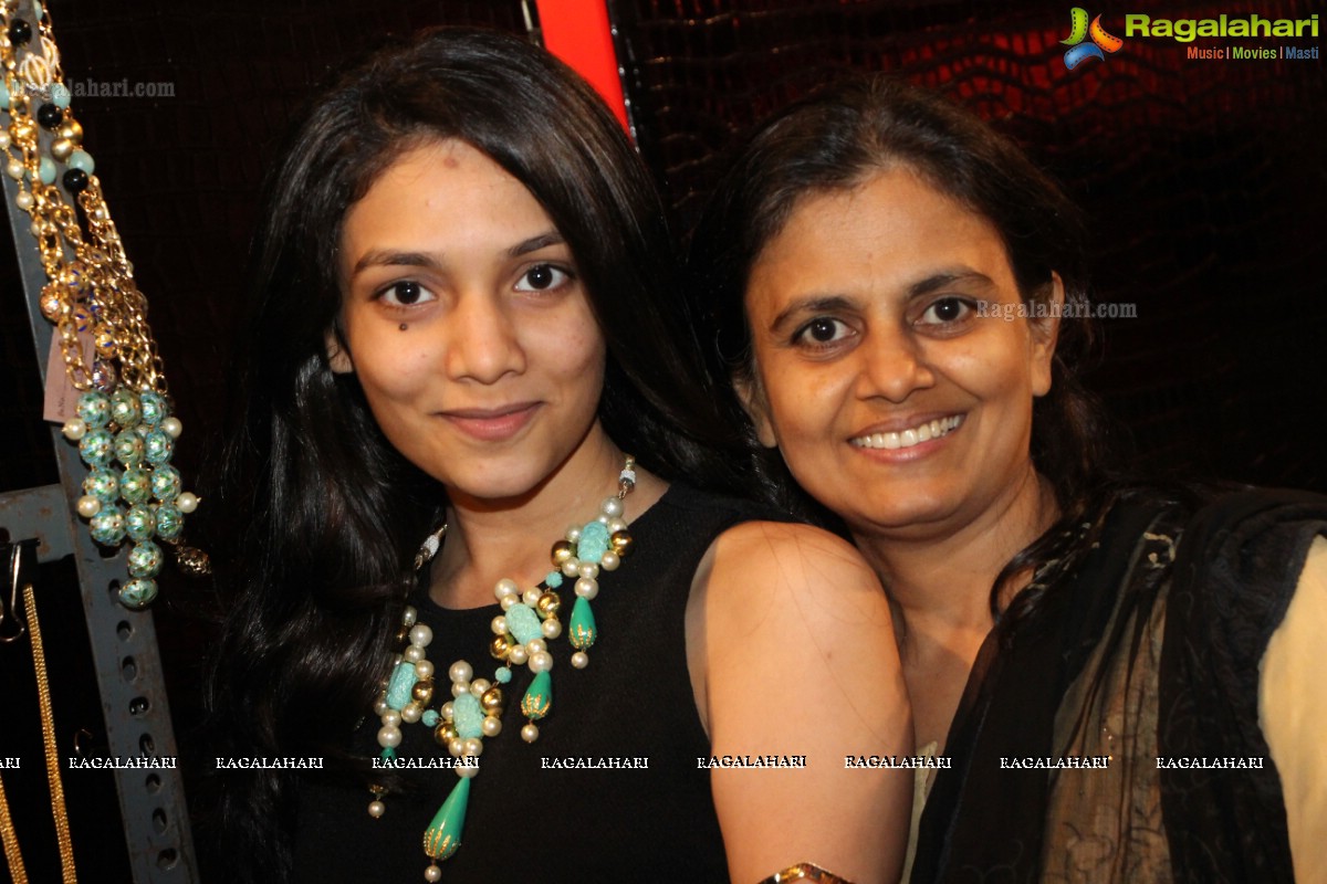 Pinky Reddy inaugurates The Luxe Bazaar at Playboy Club, Hyderabad