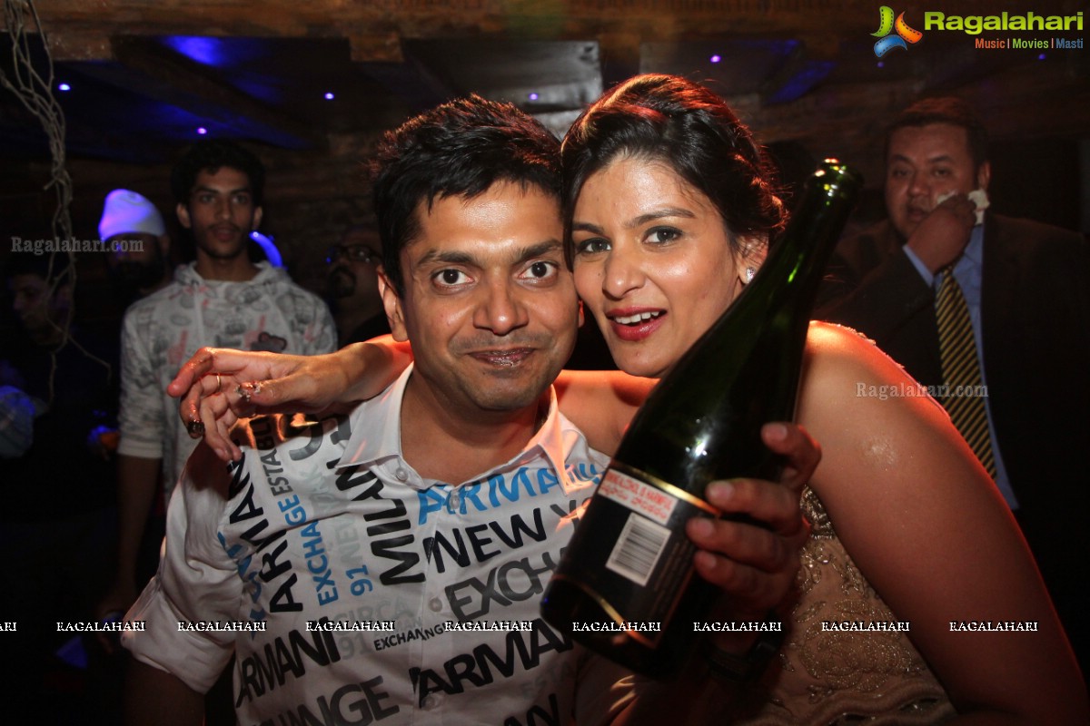 Prashant's Birthday Bash at Atop Empire Square