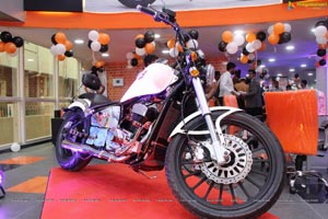 Regal Raptor Motor Cycles Showroom 