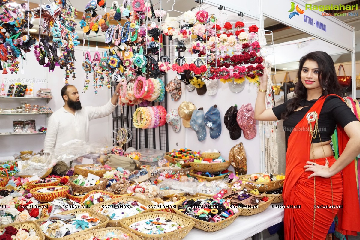 Priyanka Ramana inaugurates Akritti Elite Exhibition at Taj Deccan, Hyderabad (June 2015)