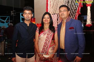 Sashi Nahata 25th Wedding