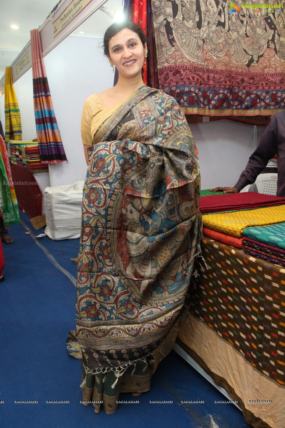 Silk India 2015 Exhibition cum Sale at Sri Raja Rajeshwari Gardens, Hyderabad