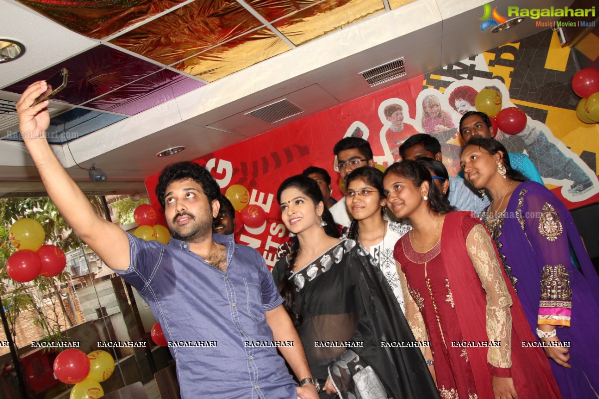 Sivabalaji-Madhumitha Fans Meet at McDonald's, Hyderabad