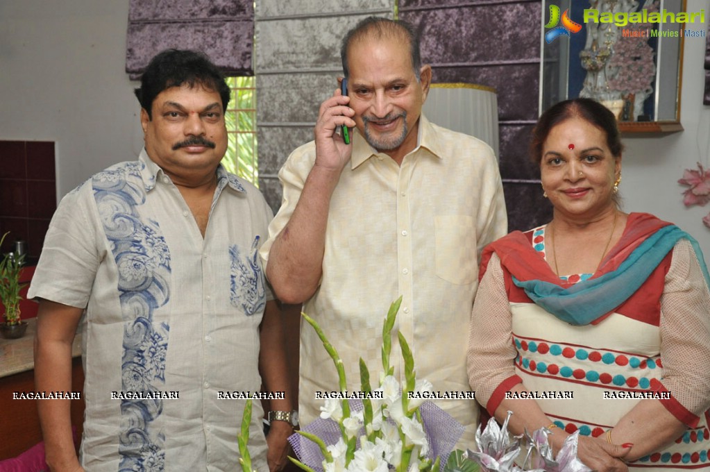 MAA felicitates Superstar Krishna