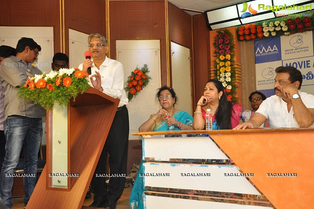 Felicitation to Jamuna and Kaikala Satyanarayana by MAA