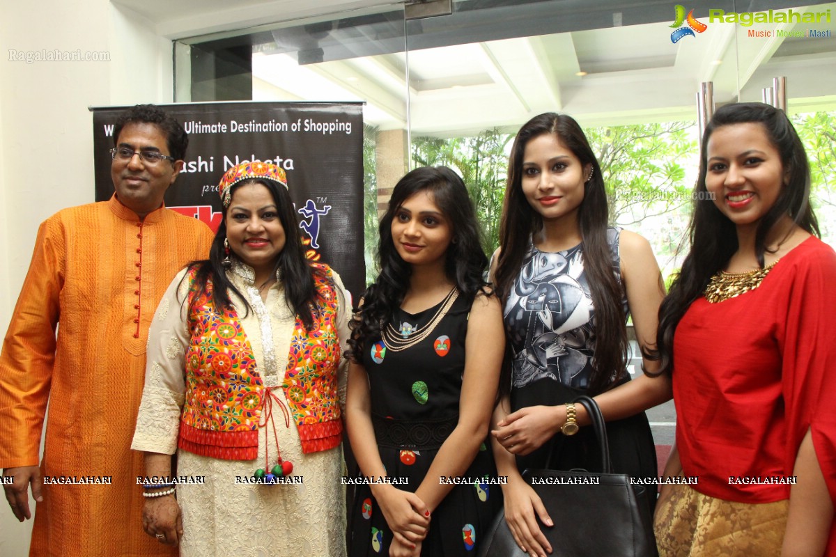 Harisha launches Sashi Nahata's Akritti Elite Exhibition and Sale at Taj Krishna, Hyderabad