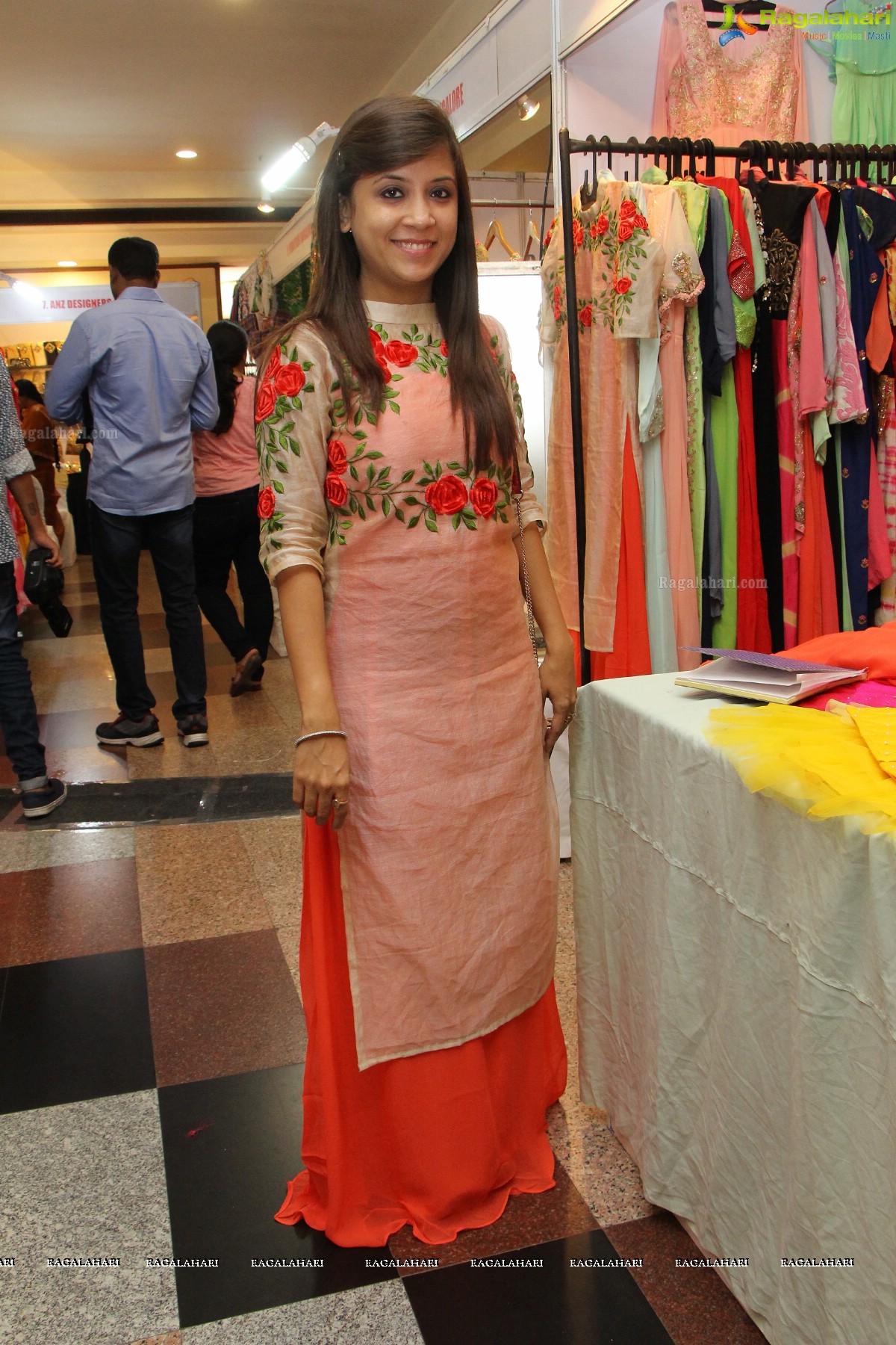 Harisha launches Sashi Nahata's Akritti Elite Exhibition and Sale at Taj Krishna, Hyderabad