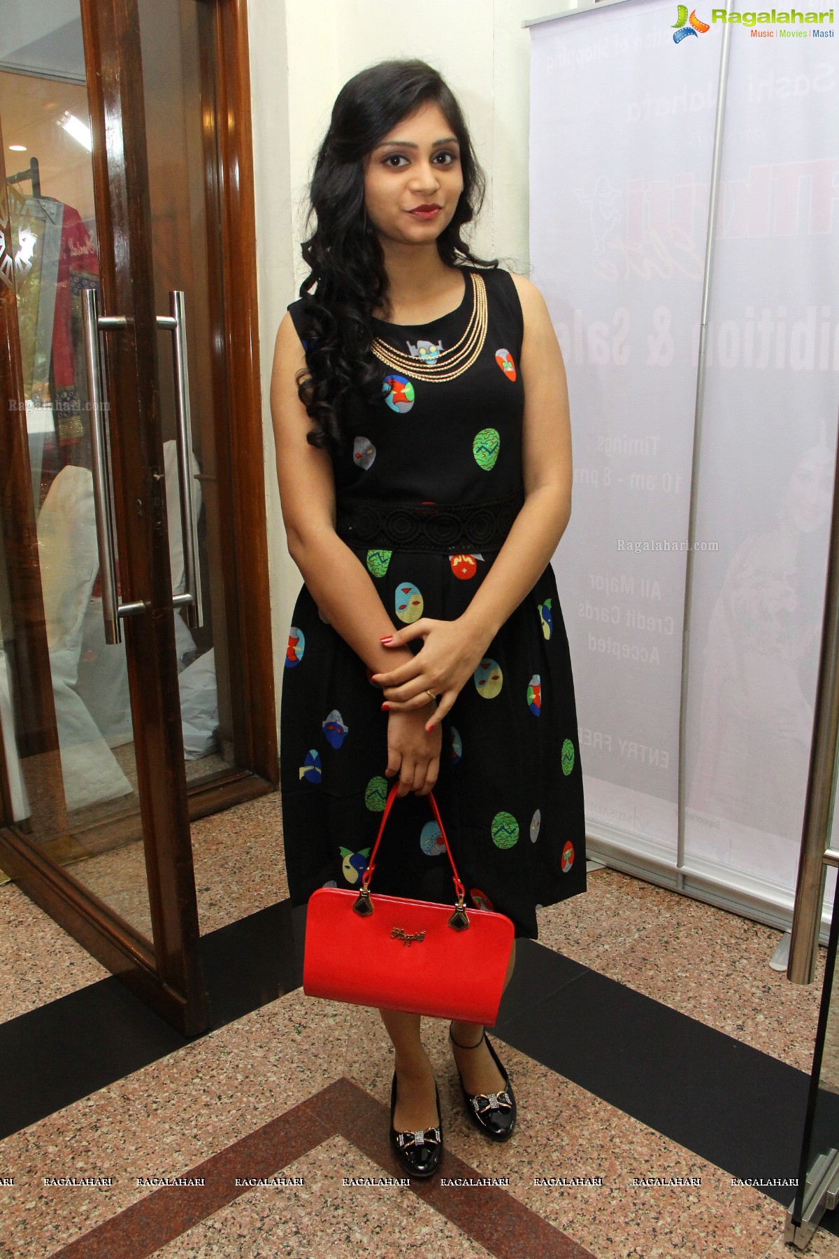 Harisha launches Sashi Nahata's Akritti Elite Exhibition and Sale at Taj Krishna, Hyderabad