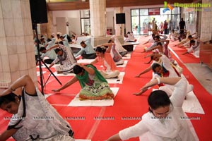 World Yoga Day Apollo Group