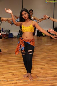 Meher Malik Belly Dance