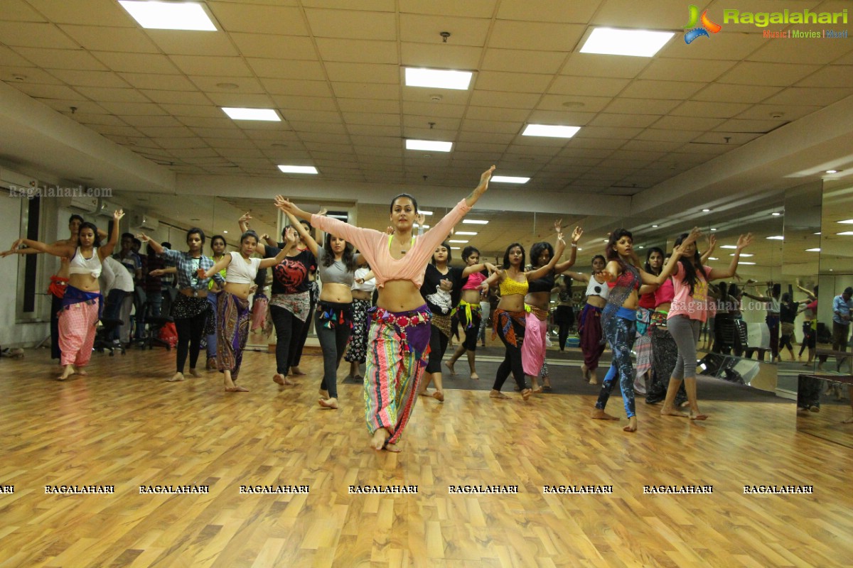 Meher Malik's Belly Dance Tour of Asia (Day 5)