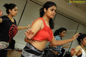 Meher Malik Belly Dance