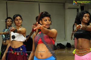 Meher Malik Belly Dance