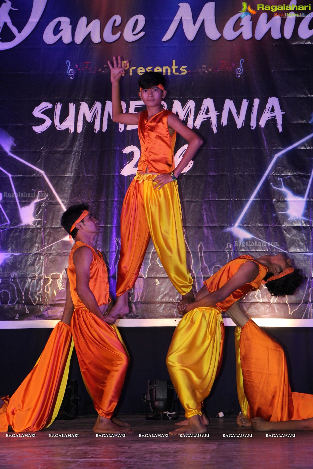 Summer Mania 2016 by Dance Mania