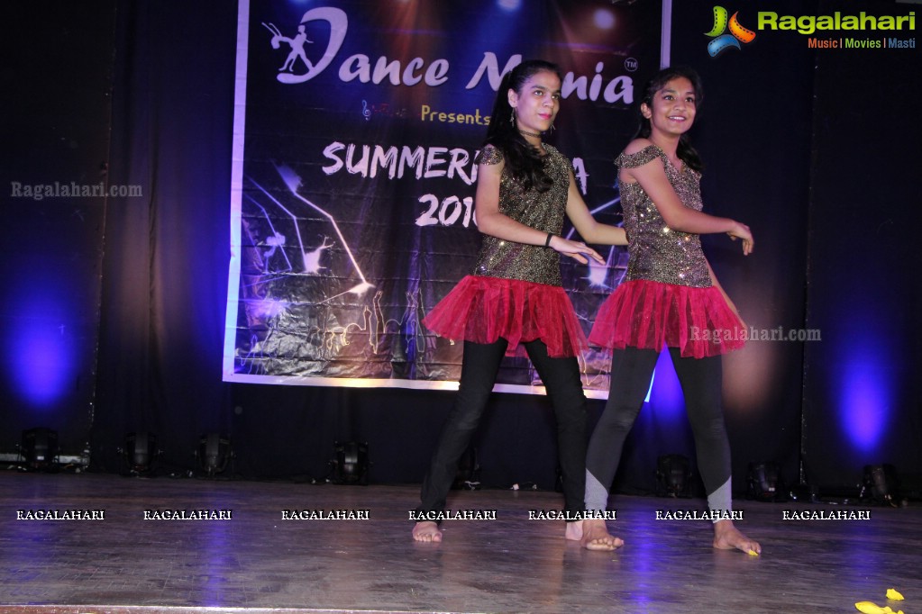 Summer Mania 2016 by Dance Mania