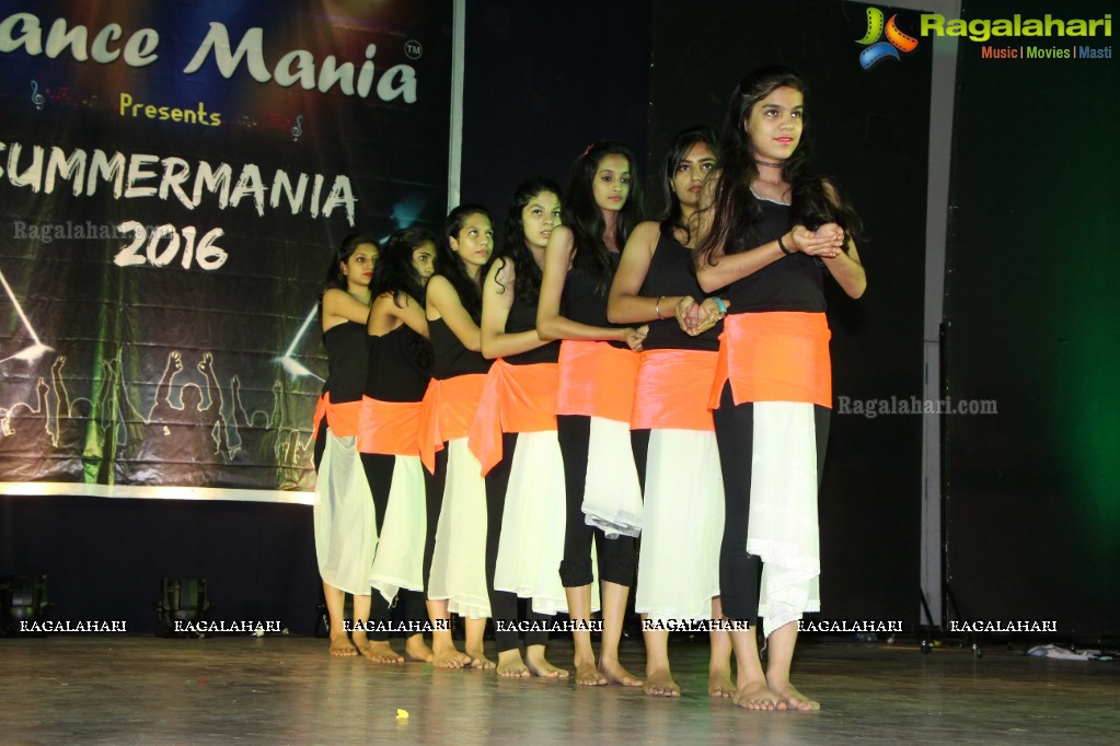 Summer Mania 2016 by Dance Mania