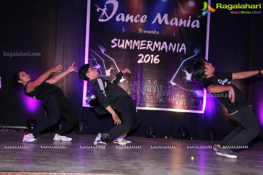 Summer Mania 2016 by Dance Mania