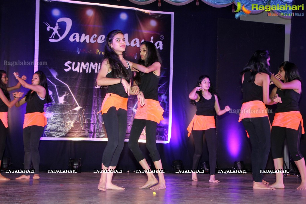 Summer Mania 2016 by Dance Mania