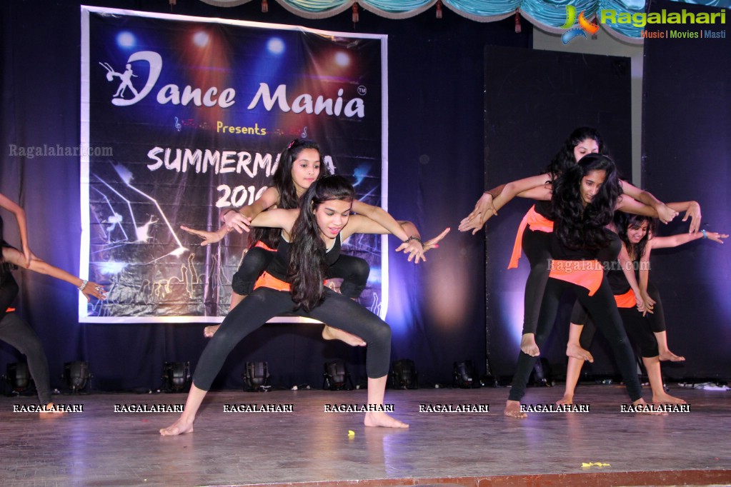 Summer Mania 2016 by Dance Mania