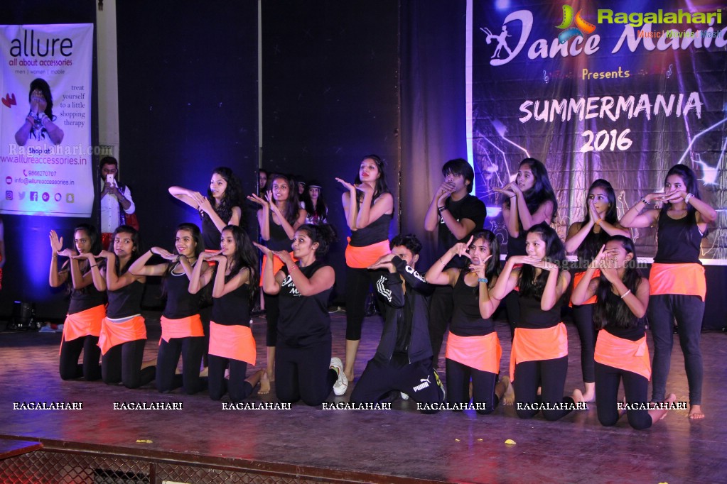 Summer Mania 2016 by Dance Mania