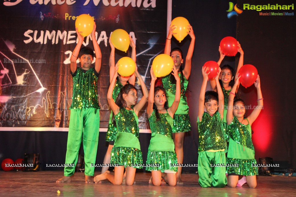 Summer Mania 2016 by Dance Mania