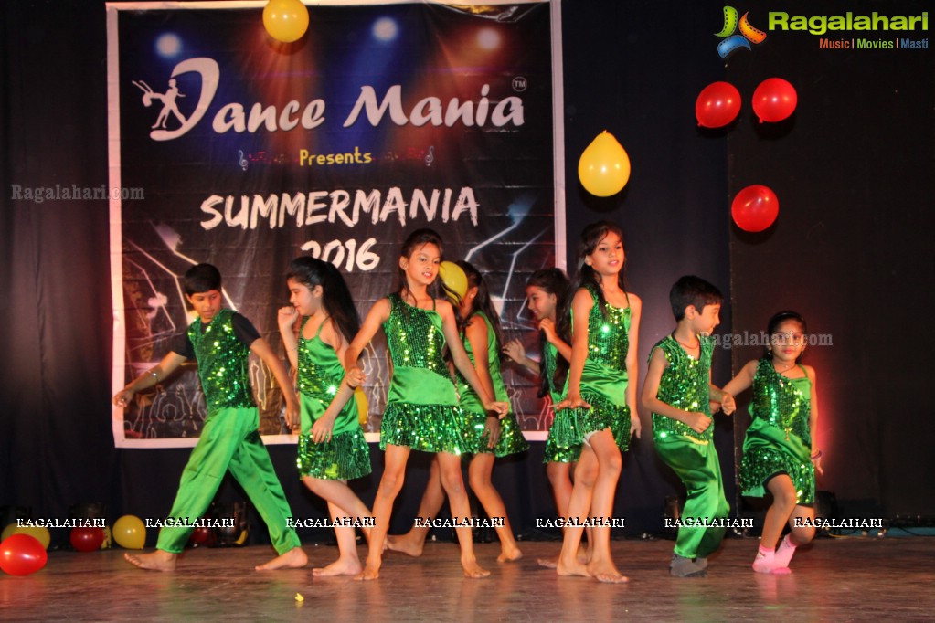 Summer Mania 2016 by Dance Mania