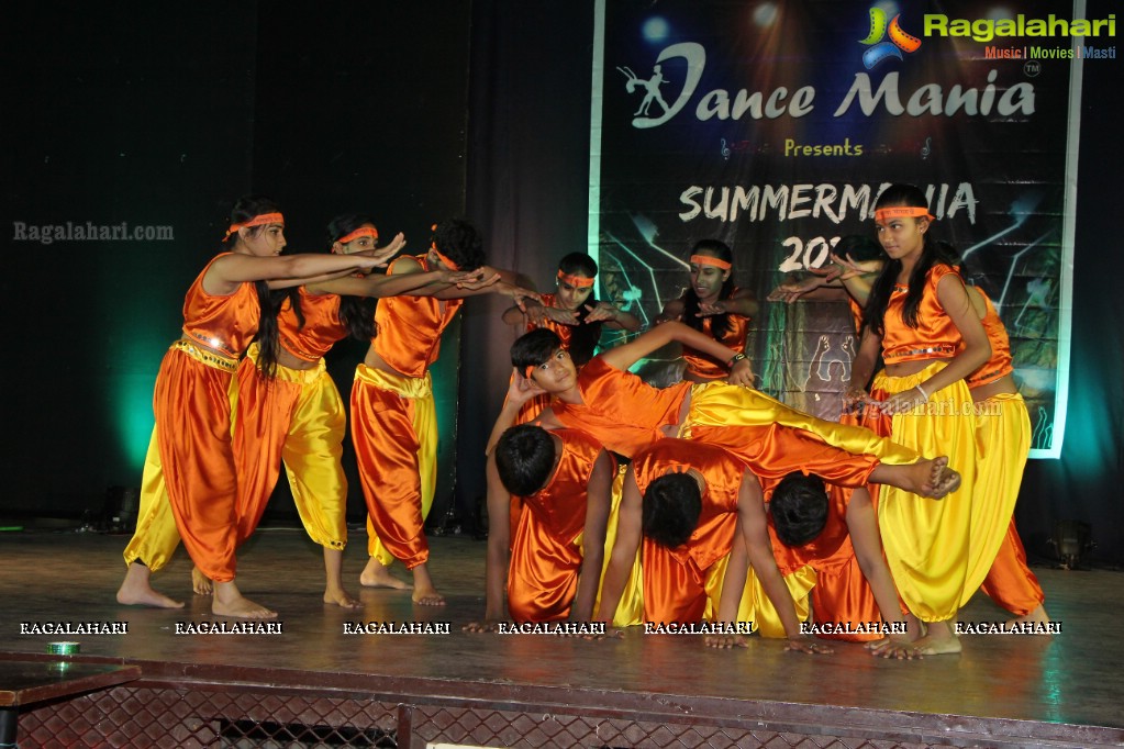 Summer Mania 2016 by Dance Mania