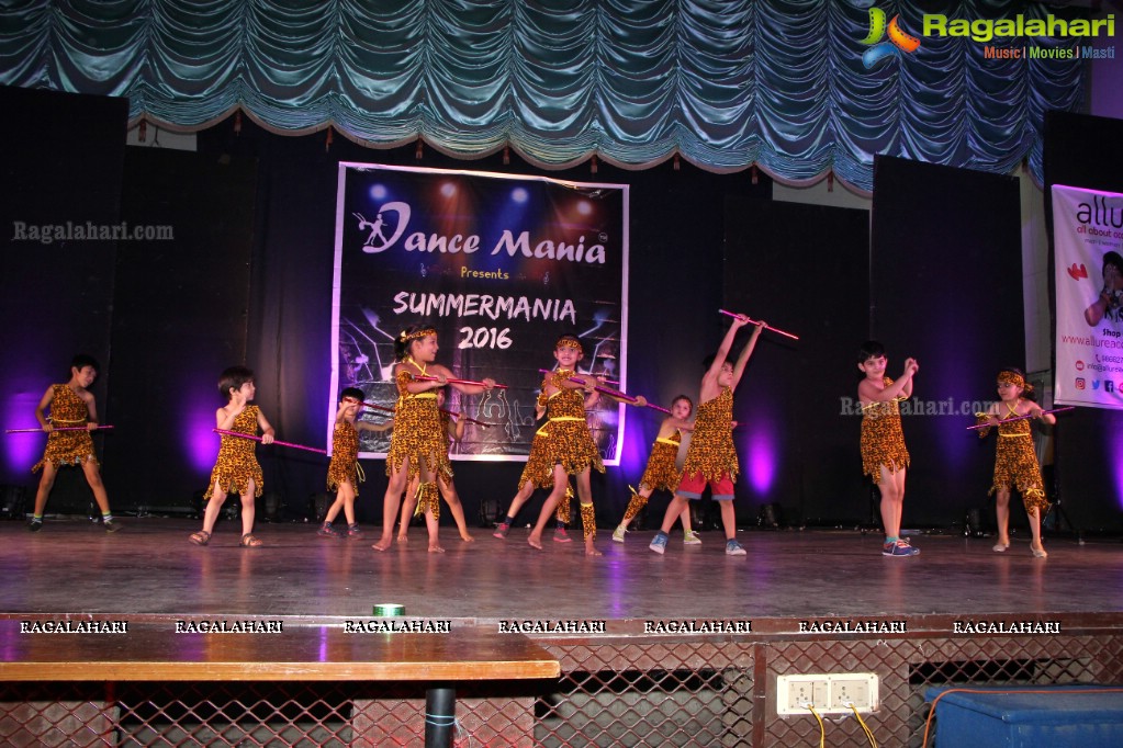 Summer Mania 2016 by Dance Mania