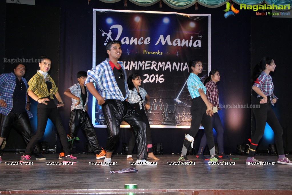 Summer Mania 2016 by Dance Mania