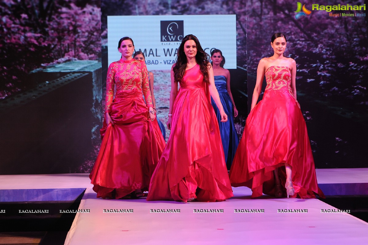 A Grand Showcase Of Designer Wedding Collection By Mebaz at 