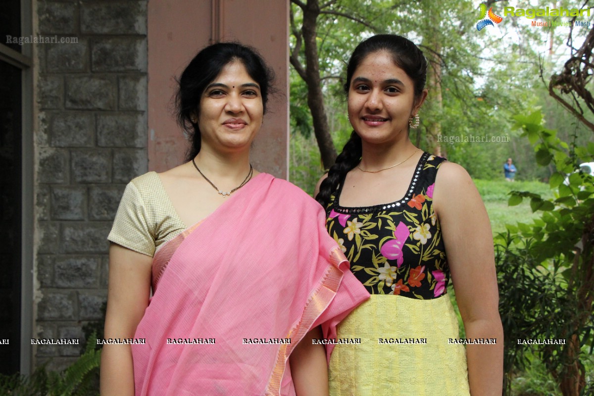 The Gajja Pooja of Nallari Hethvitha Reddy, Hyderabad