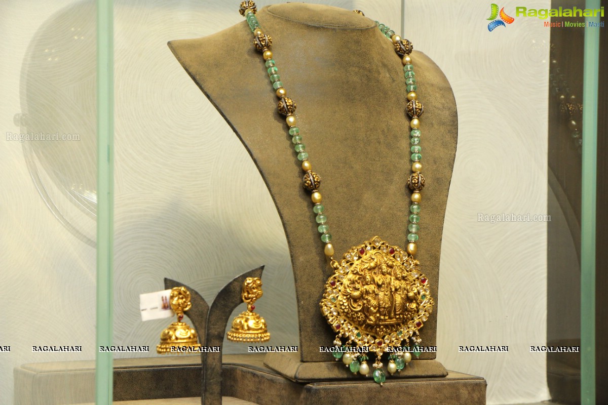 Curtain Raiser of Hiya Jewellers Diamond and Gold Masterpiece Collection Showcase
