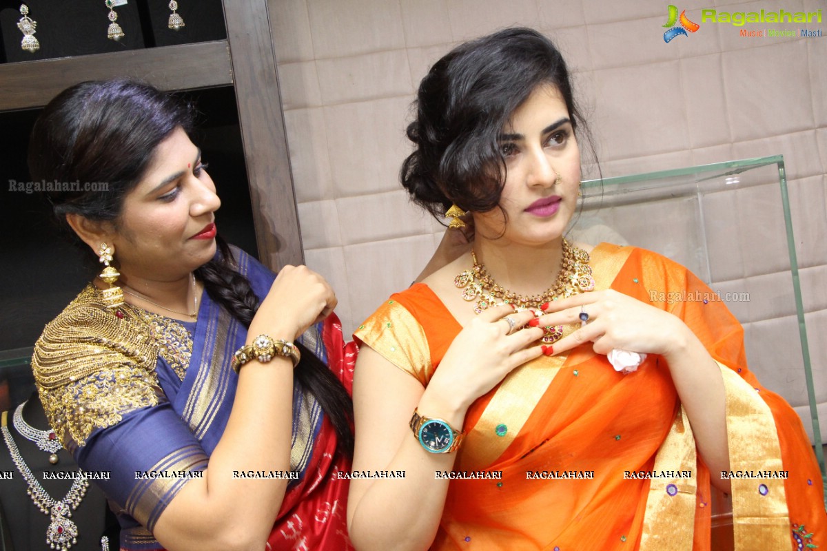 Curtain Raiser of Hiya Jewellers Diamond and Gold Masterpiece Collection Showcase