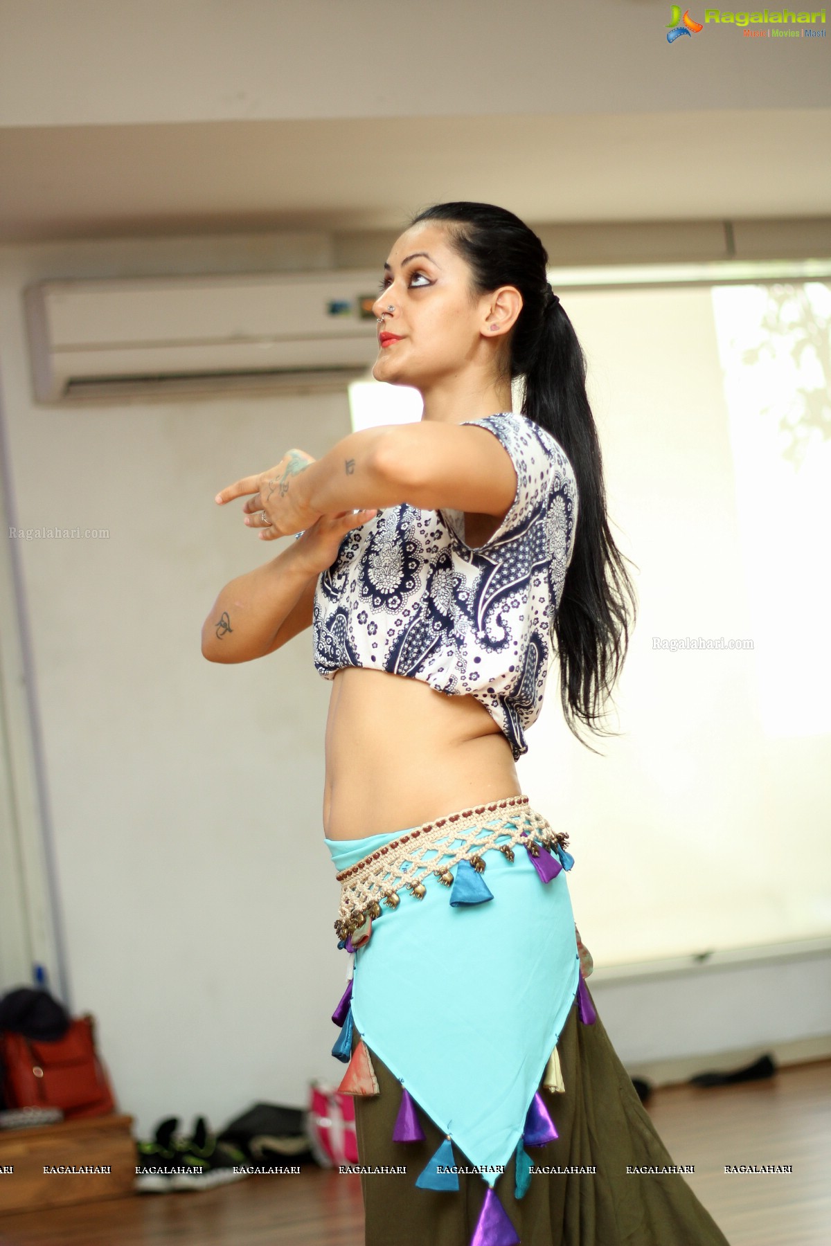 Meher Malik's Belly Dance Tour of Asia (Day 4), Hyderabad