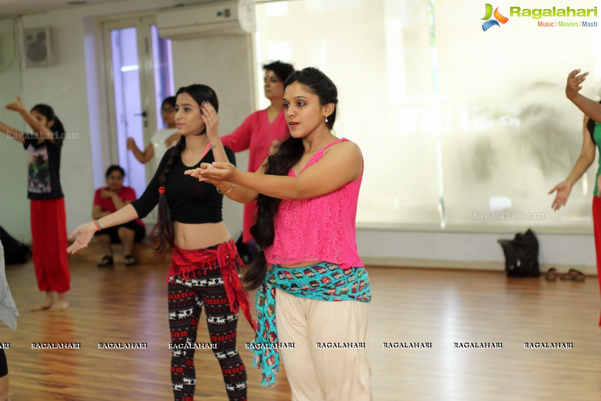 Meher Malik's Belly Dance Tour of Asia (Day 4), Hyderabad