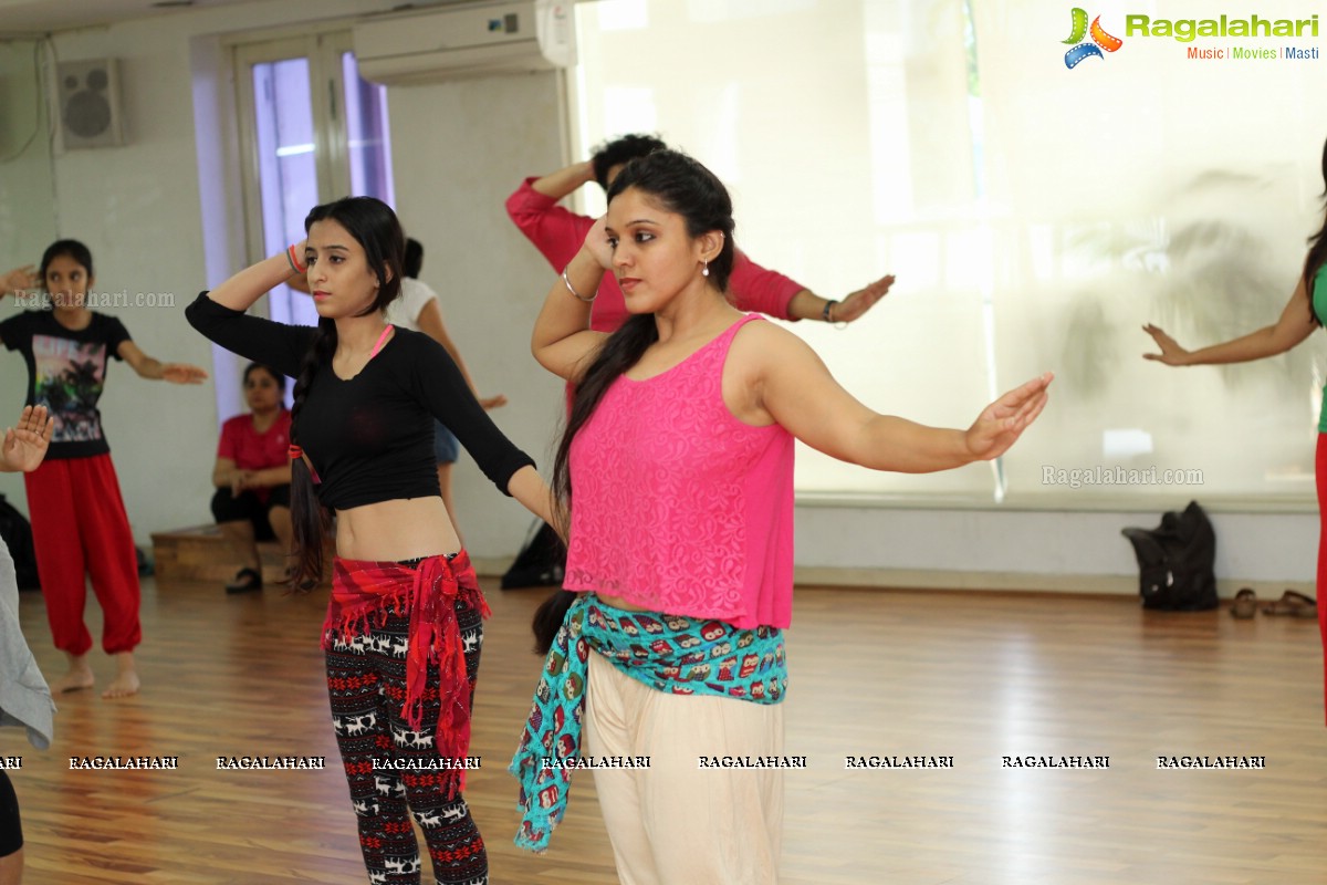 Meher Malik's Belly Dance Tour of Asia (Day 4), Hyderabad