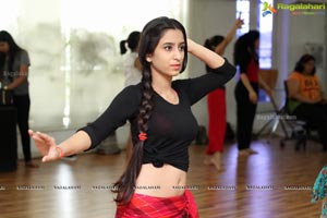 Meher Maliks Belly Dance