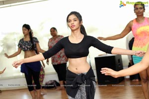 Meher Maliks Belly Dance