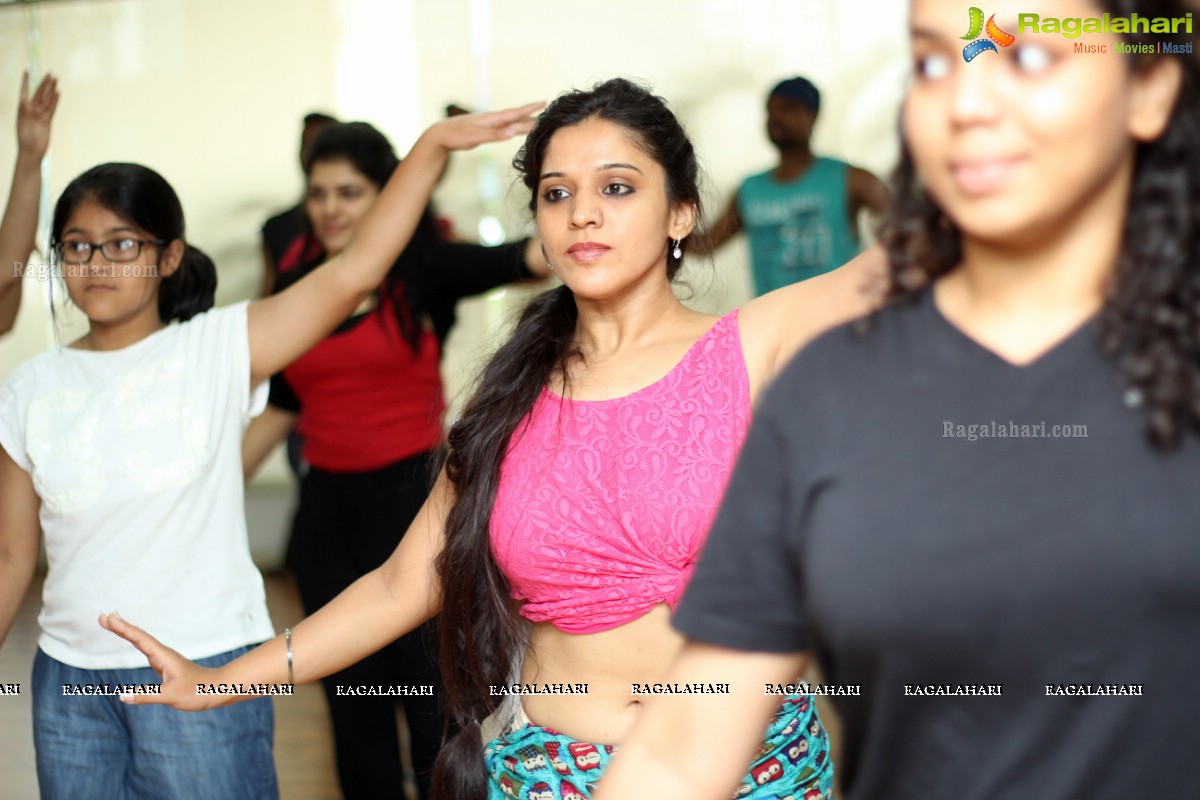 Meher Malik's Belly Dance Tour of Asia (Day 4), Hyderabad