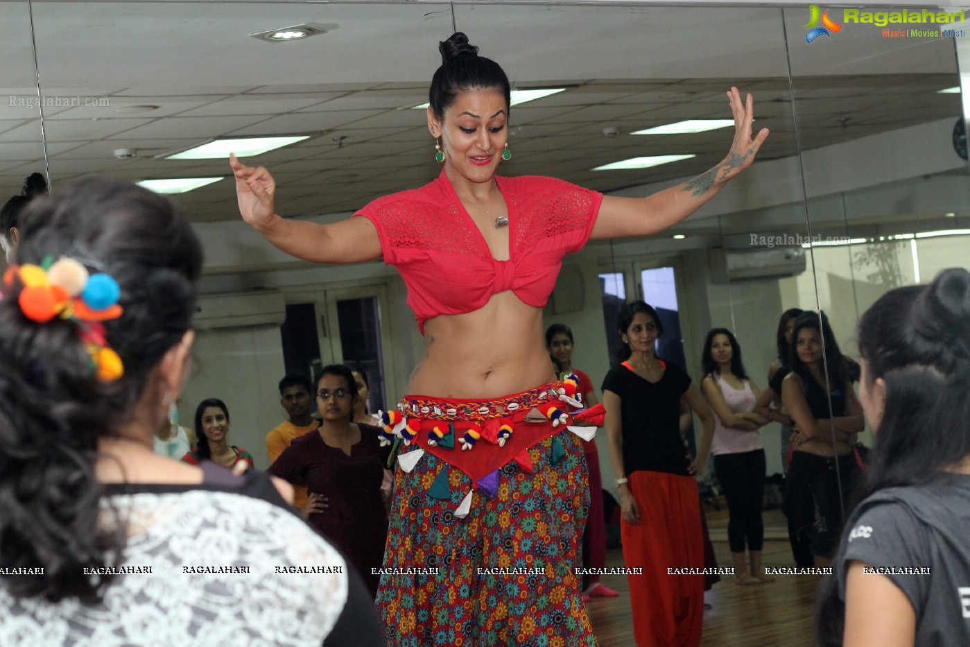 Meher Malik's Belly Dance Tour of Asia, Hyderabad (Day 2)