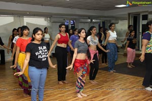 Meher Malik Belly Dance