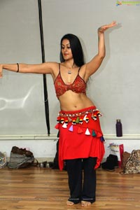 Meher Malik Belly Dance